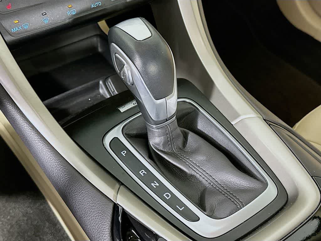 Thumbnail: 2014 Ford Fusion - 19