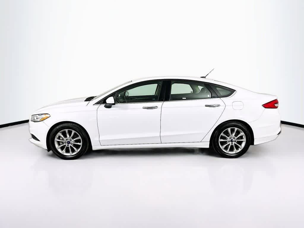 Thumbnail: 2017 Ford Fusion - 3
