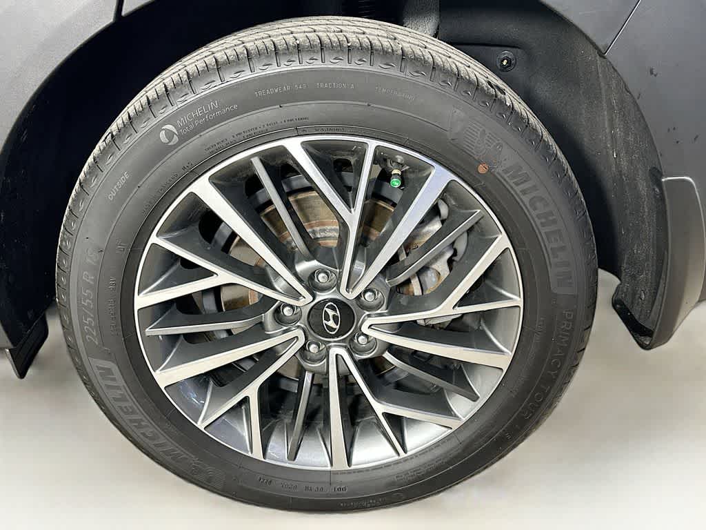 Thumbnail: 2020 Hyundai Tucson - 8