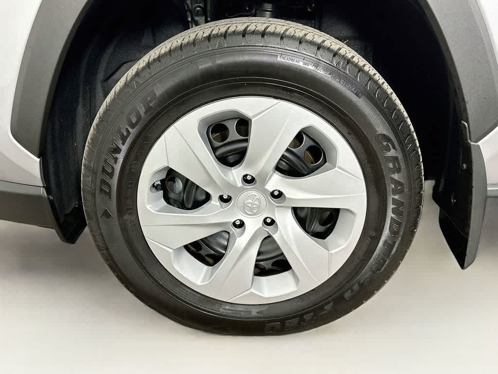 Thumbnail: 2025 Toyota RAV4 - 8
