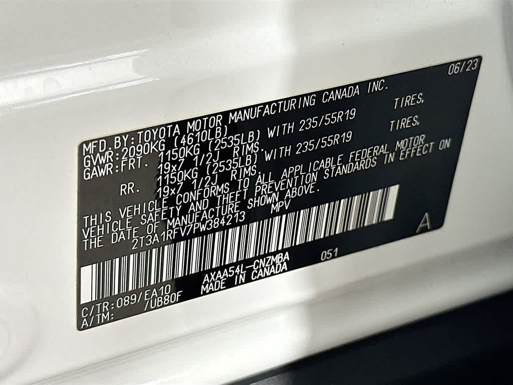 Thumbnail: 2023 Toyota RAV4 - 23