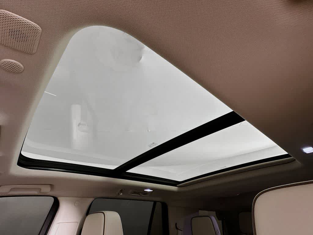 Thumbnail: 2021 GMC Yukon - 32