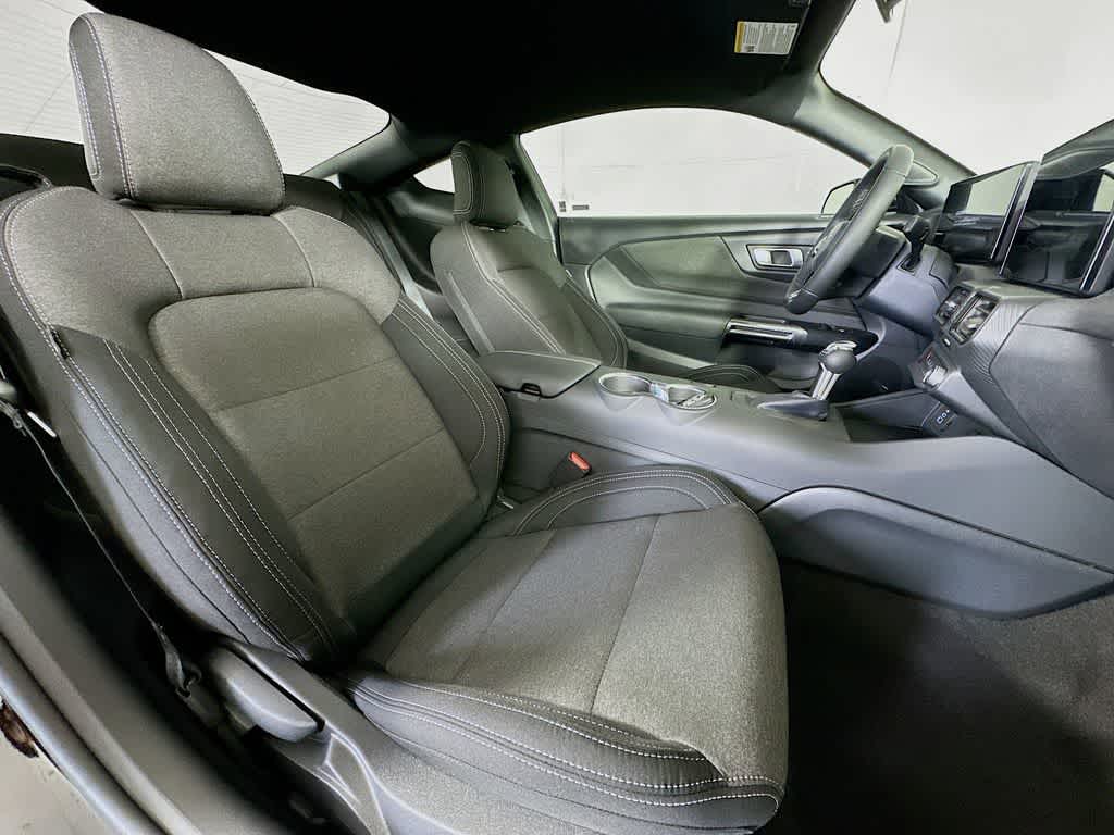 Thumbnail: 2026 Ford Mustang - 13