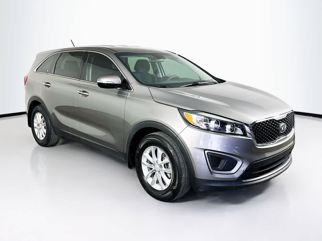 Thumbnail: 2016 Kia Sorento - 24