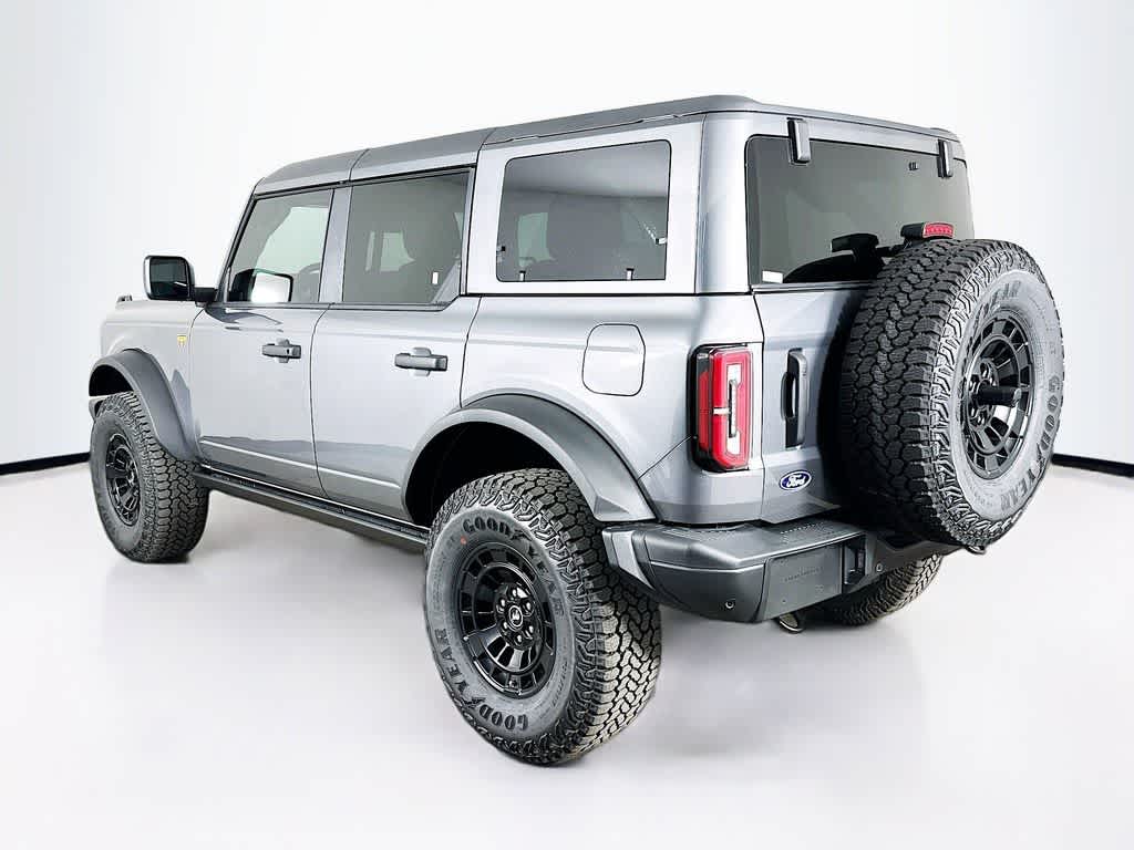 Thumbnail: 2026 Ford Bronco - 4