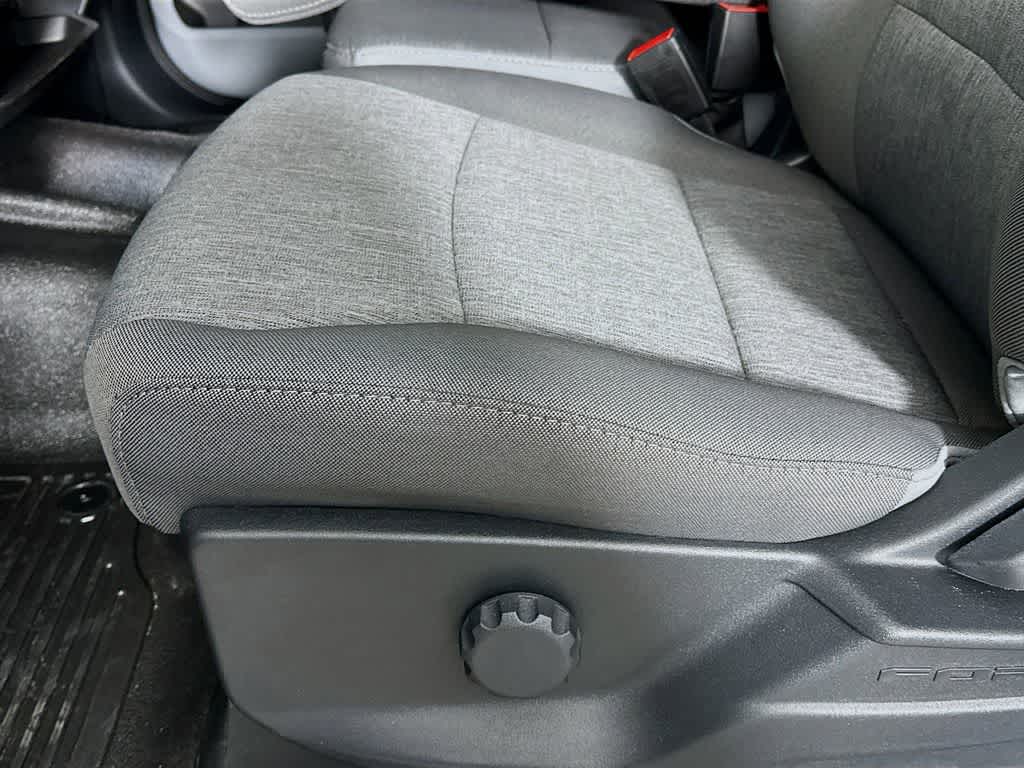 Thumbnail: 2026 Ford F-450 - 29