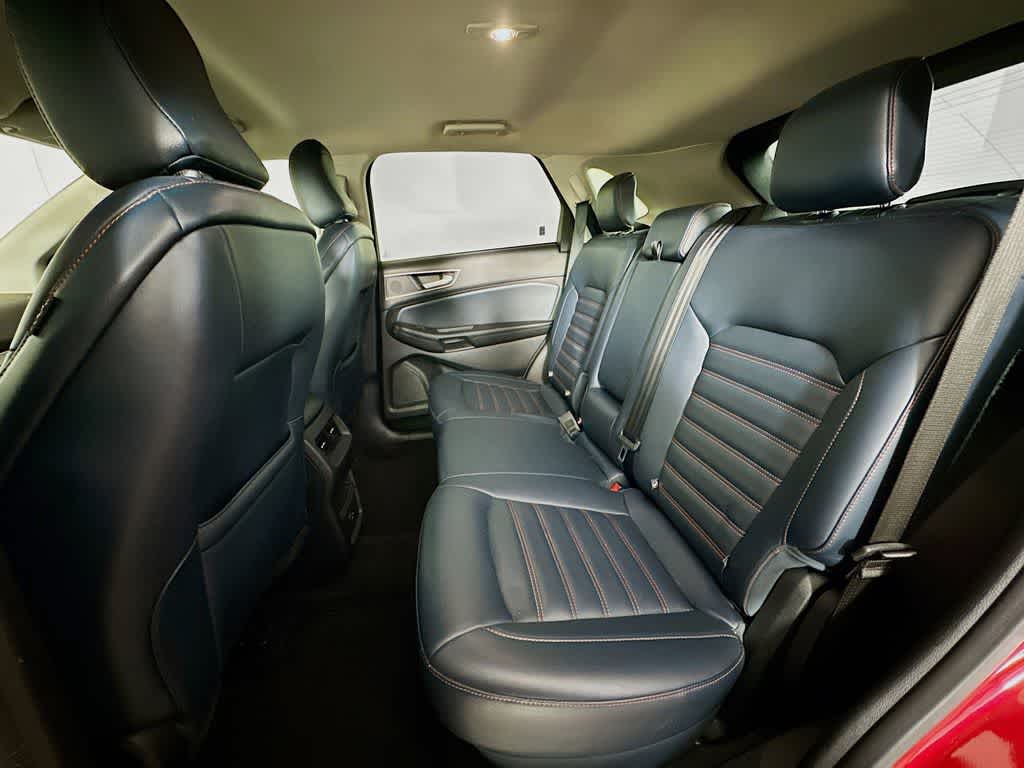 Thumbnail: 2022 Ford Edge - 14