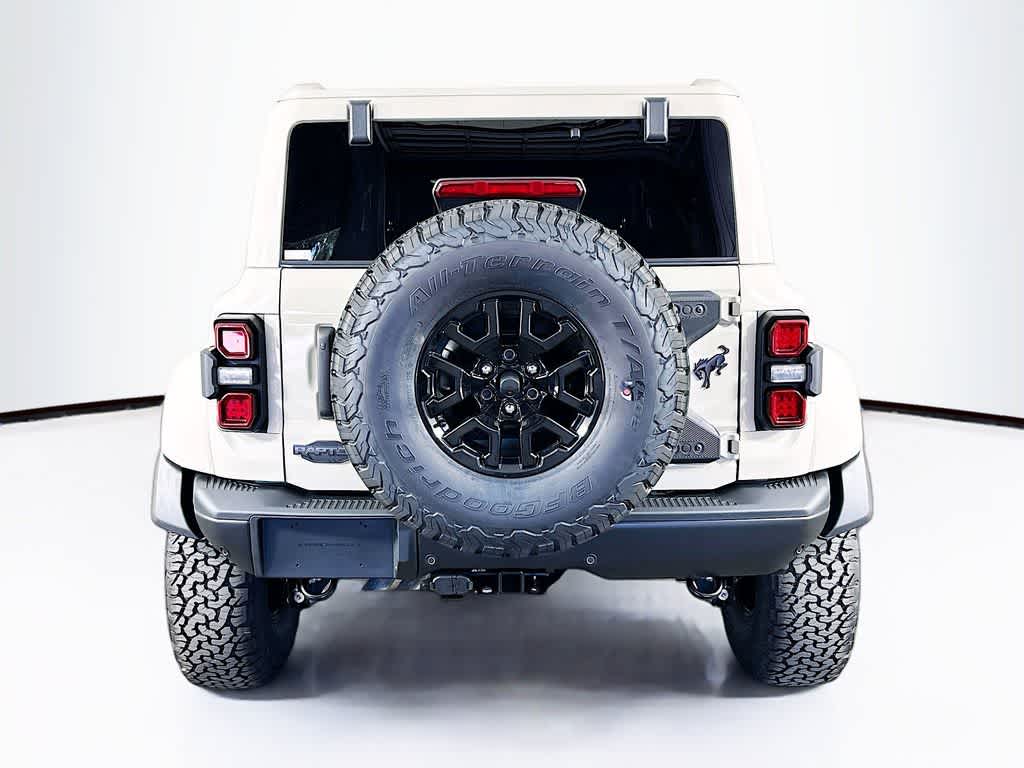 Thumbnail: 2025 Ford Bronco - 5