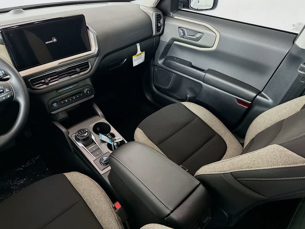 Thumbnail: 2025 Ford Bronco Sport - 11