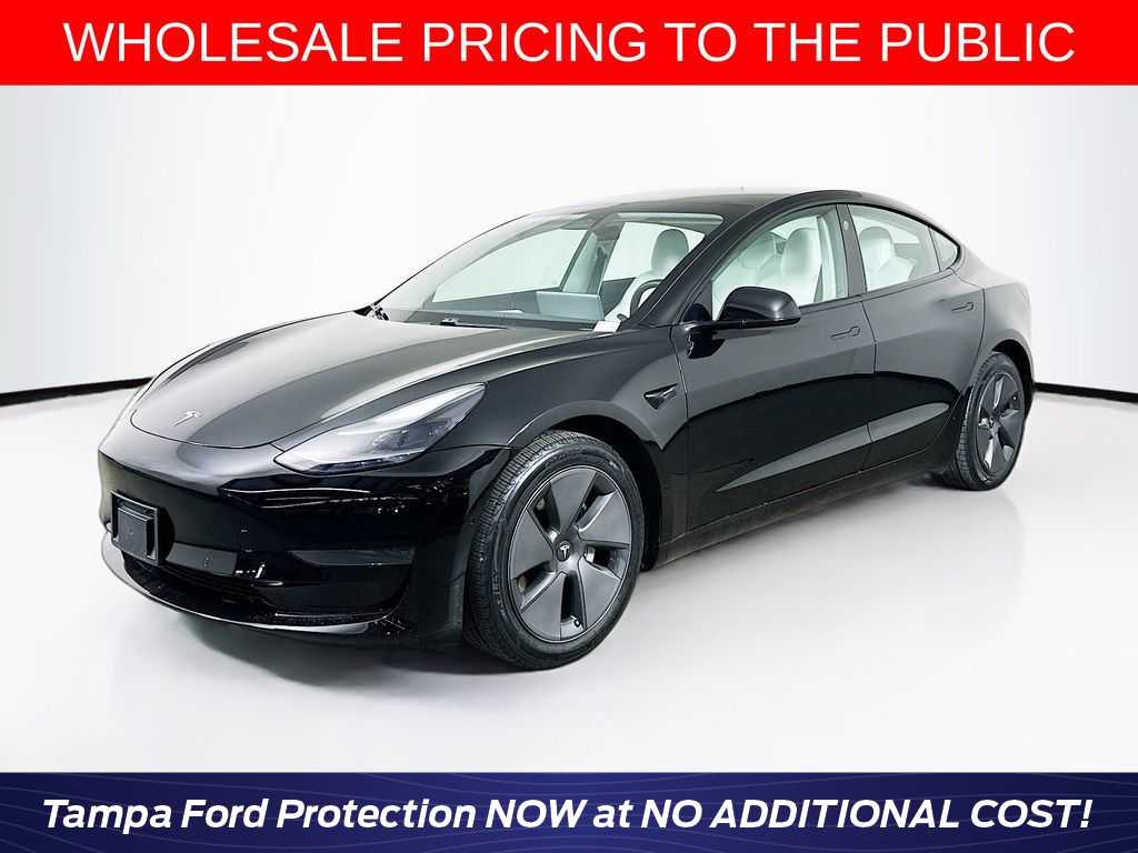 Thumbnail: 2021 Tesla Model 3 - 1