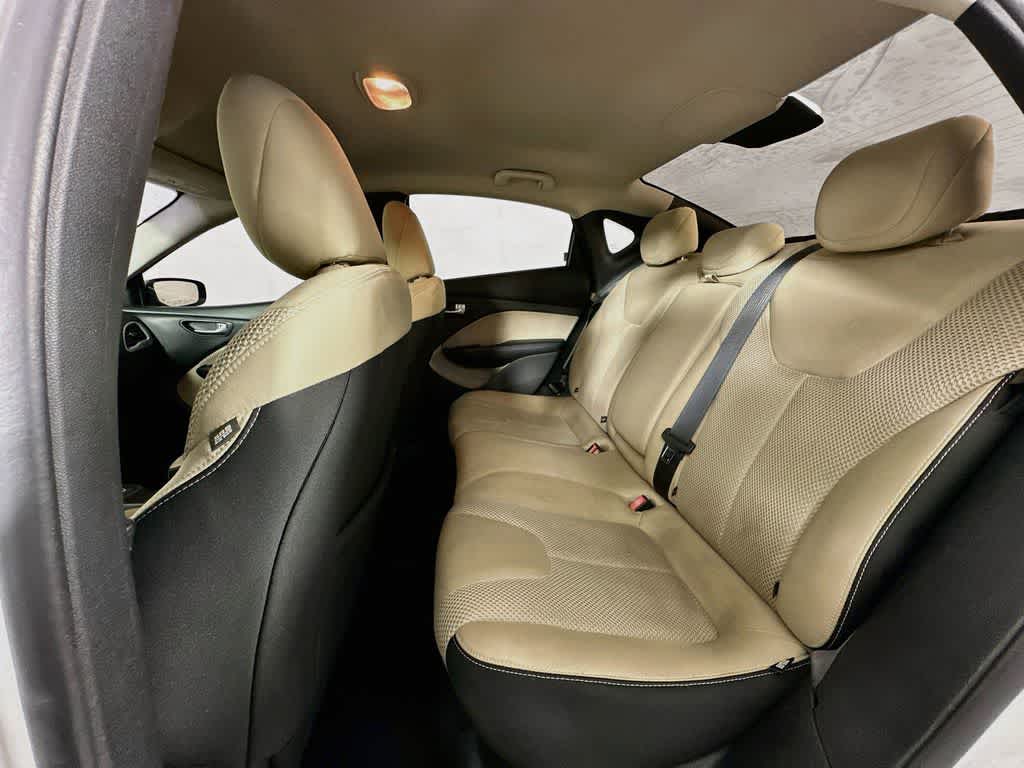 Thumbnail: 2015 Dodge Dart - 13