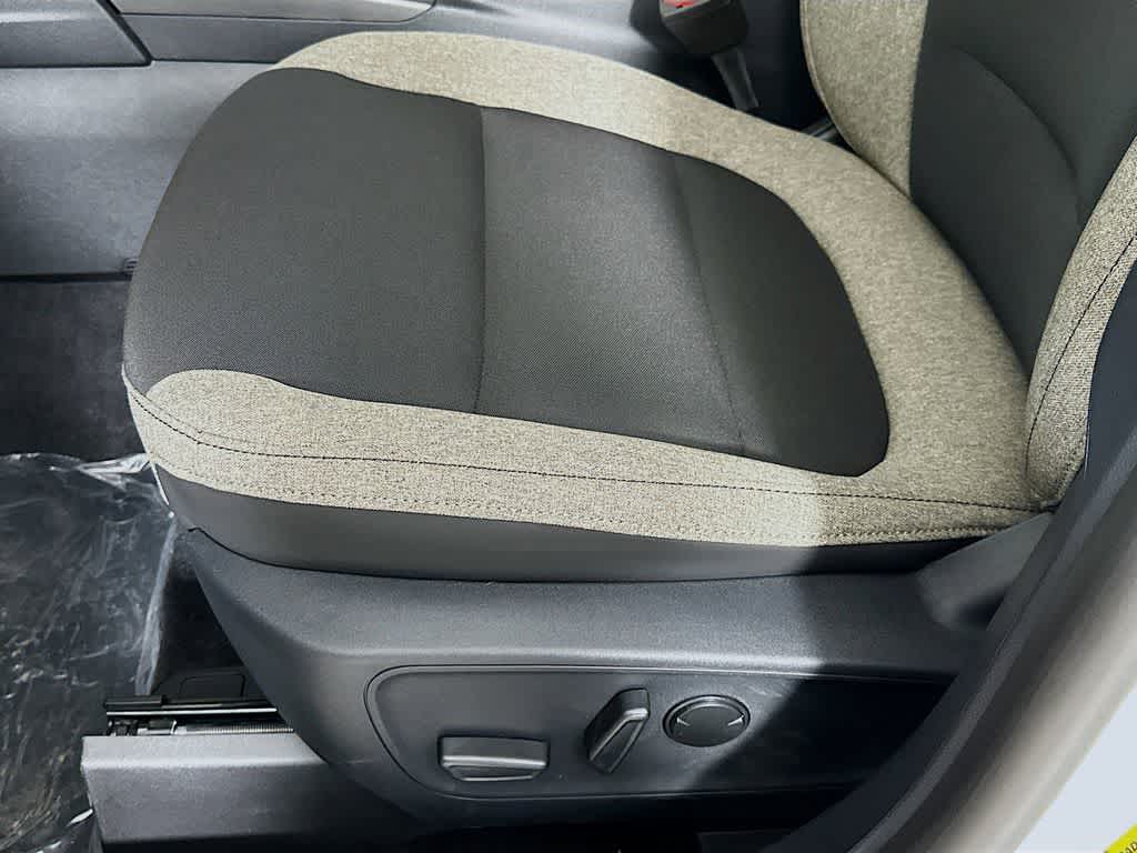 Thumbnail: 2025 Ford Bronco Sport - 29