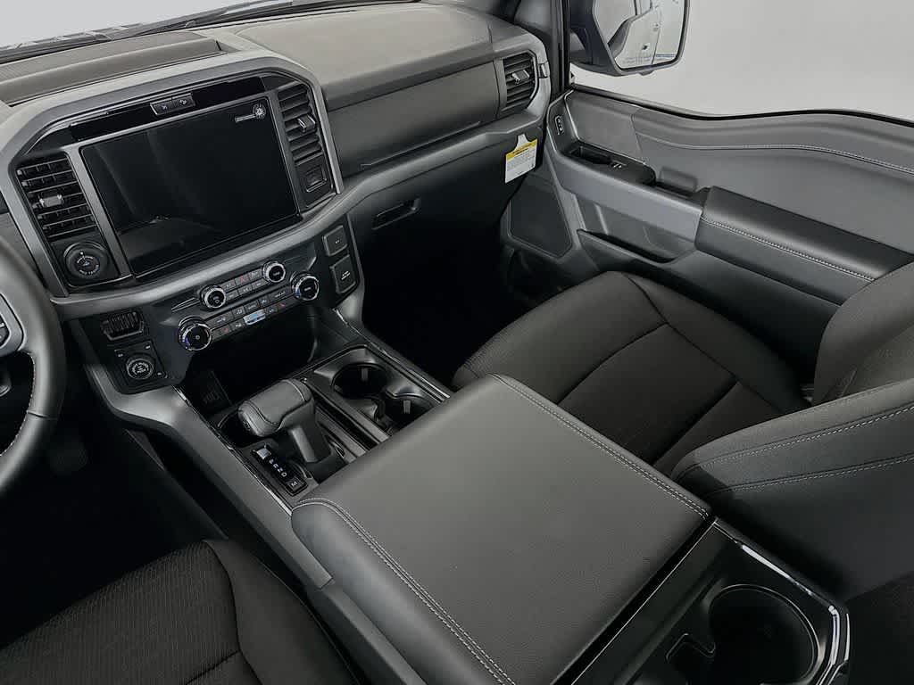 Thumbnail: 2025 Ford F-150 - 11