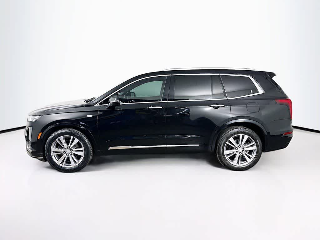 Thumbnail: 2024 Cadillac XT6 - 3