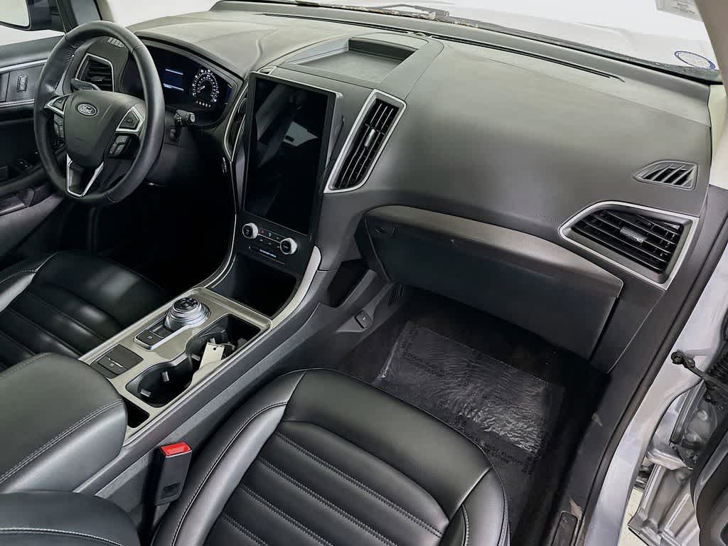 Thumbnail: 2024 Ford Edge - 31