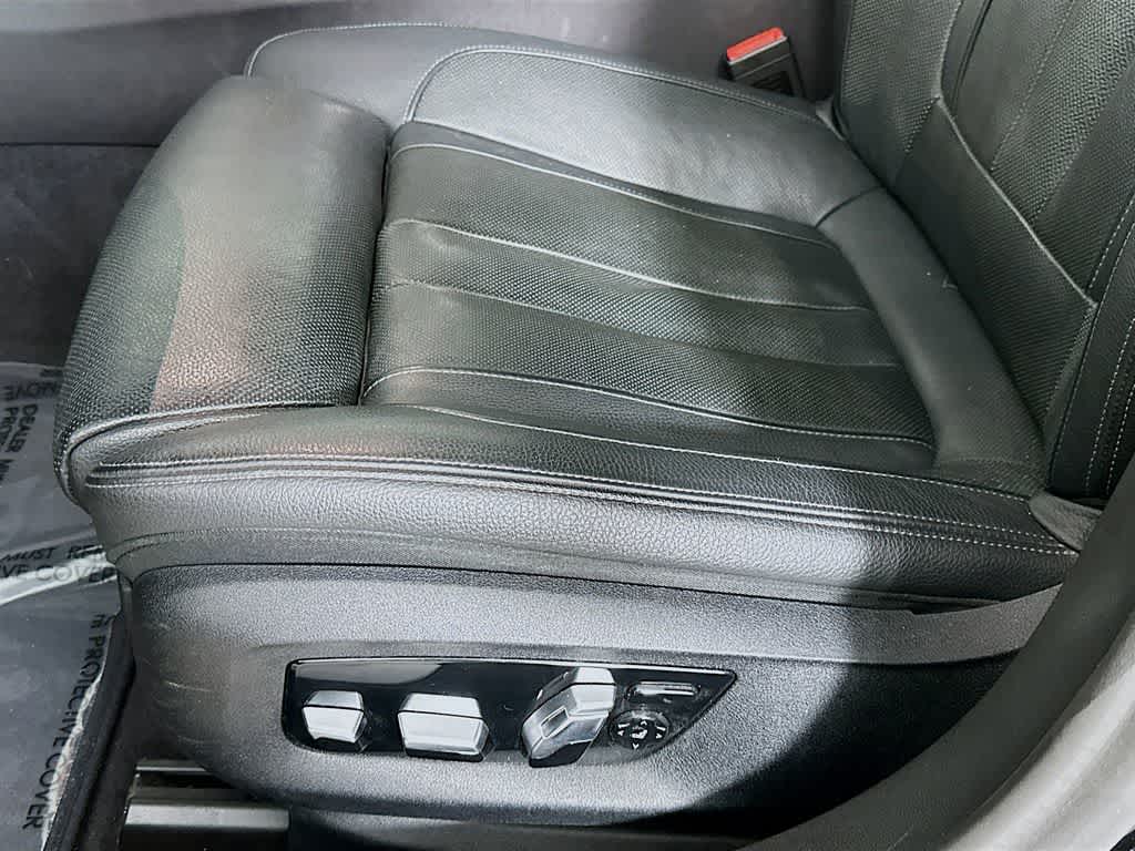 Thumbnail: 2020 BMW 7 Series - 29