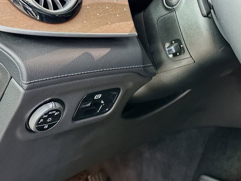 Thumbnail: 2023 Mercedes-Benz EQE - 26