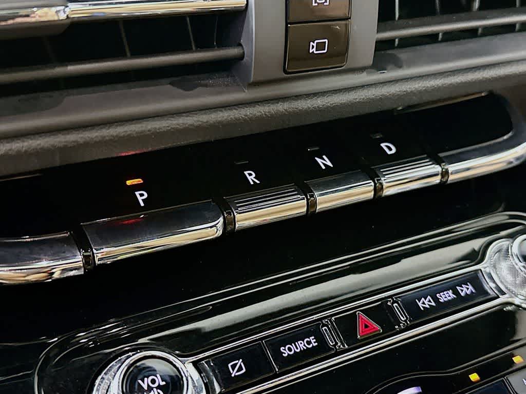 Thumbnail: 2021 Lincoln Corsair - 19