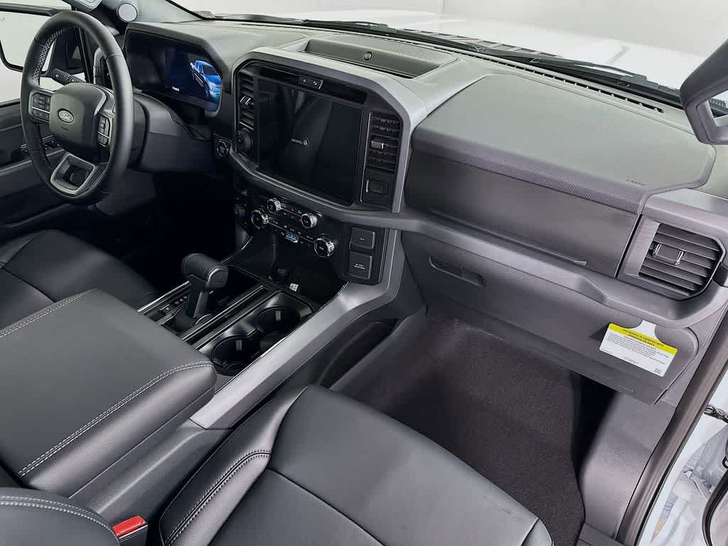 Thumbnail: 2025 Ford F-150 - 32