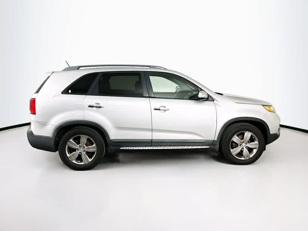 Thumbnail: 2012 Kia Sorento - 25