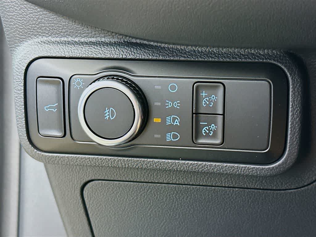 Thumbnail: 2026 Ford Explorer - 26