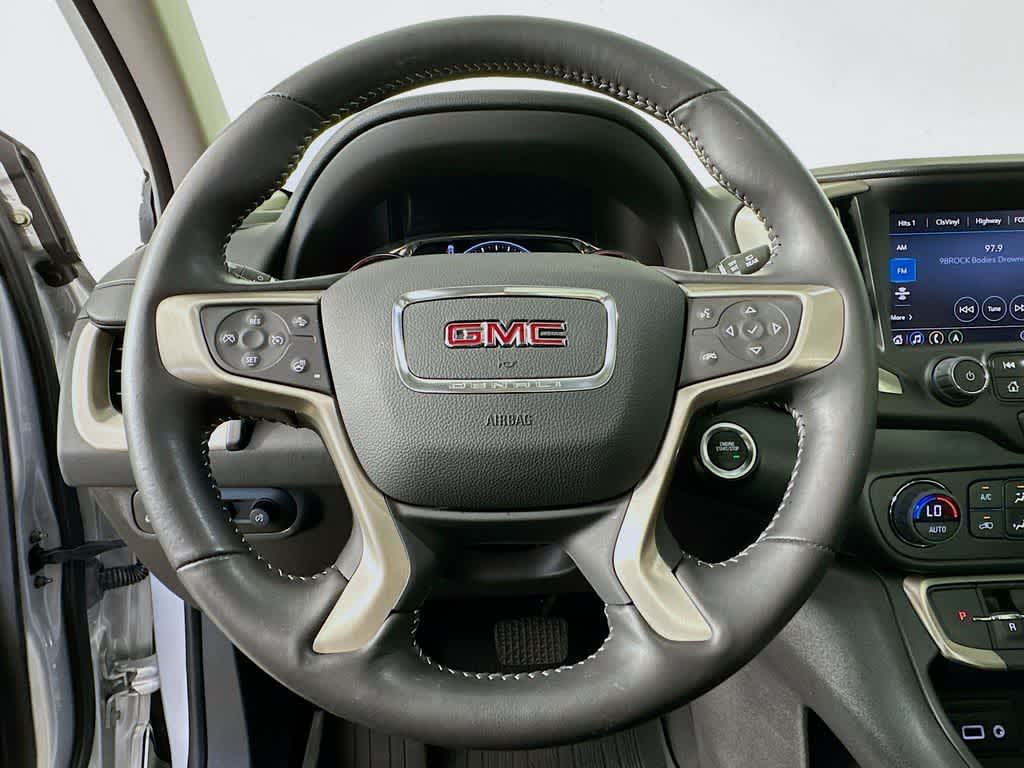 2022 GMC Terrain Denali 16