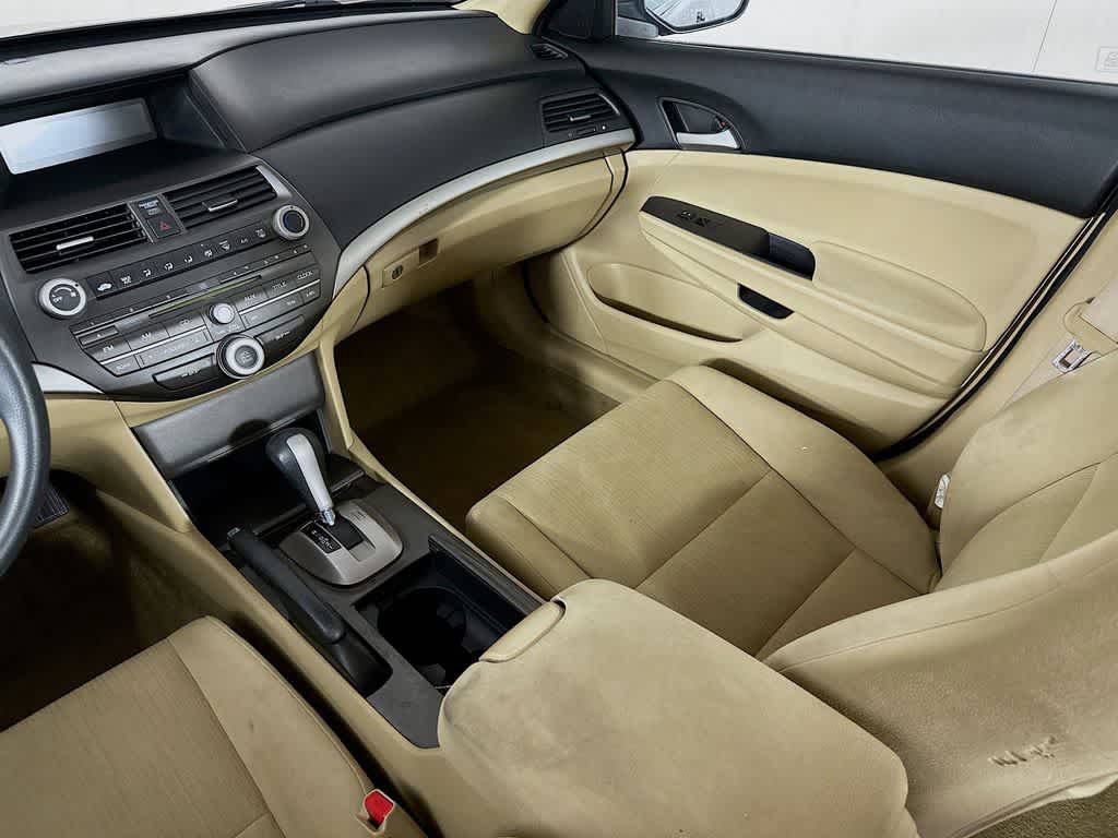 Thumbnail: 2011 Honda Accord - 11