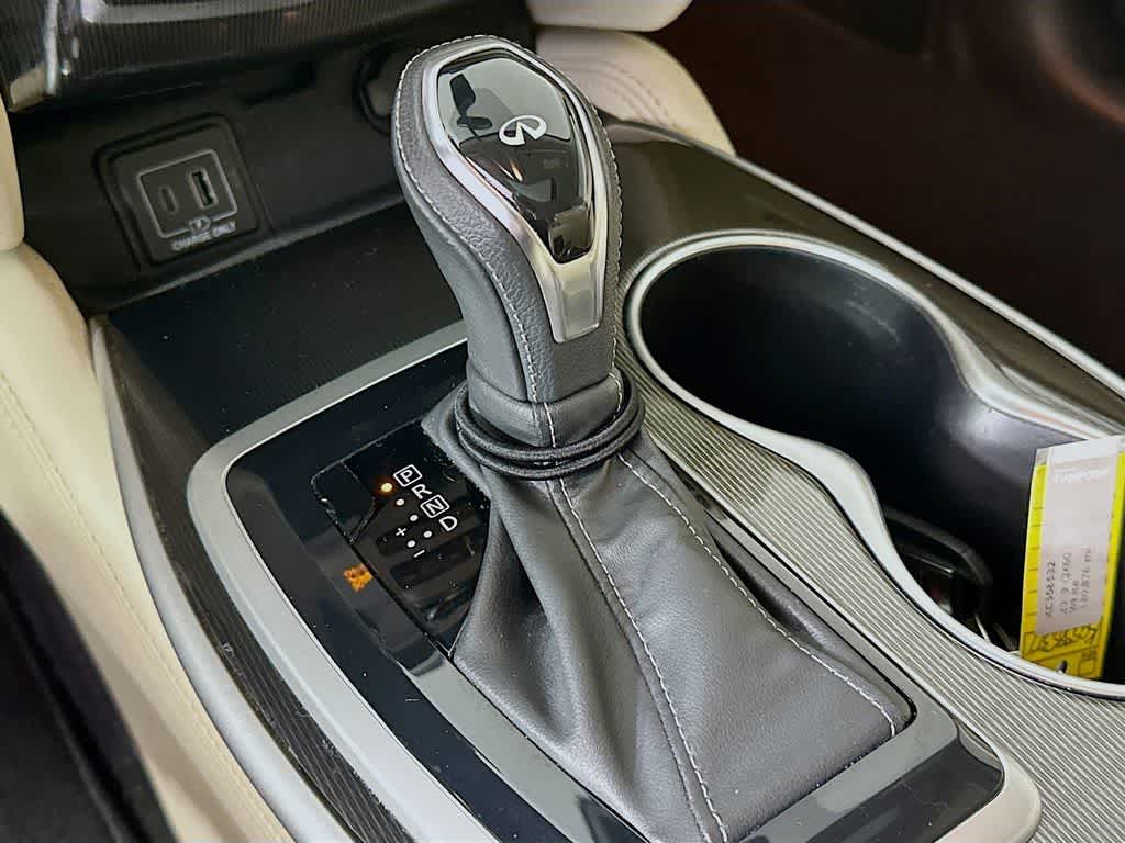 Thumbnail: 2019 INFINITI QX60 - 19