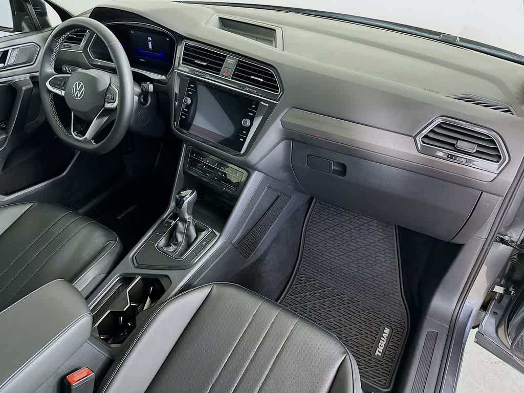 Thumbnail: 2022 Volkswagen Tiguan - 34