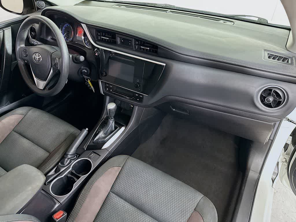 Thumbnail: 2019 Toyota Corolla - 31