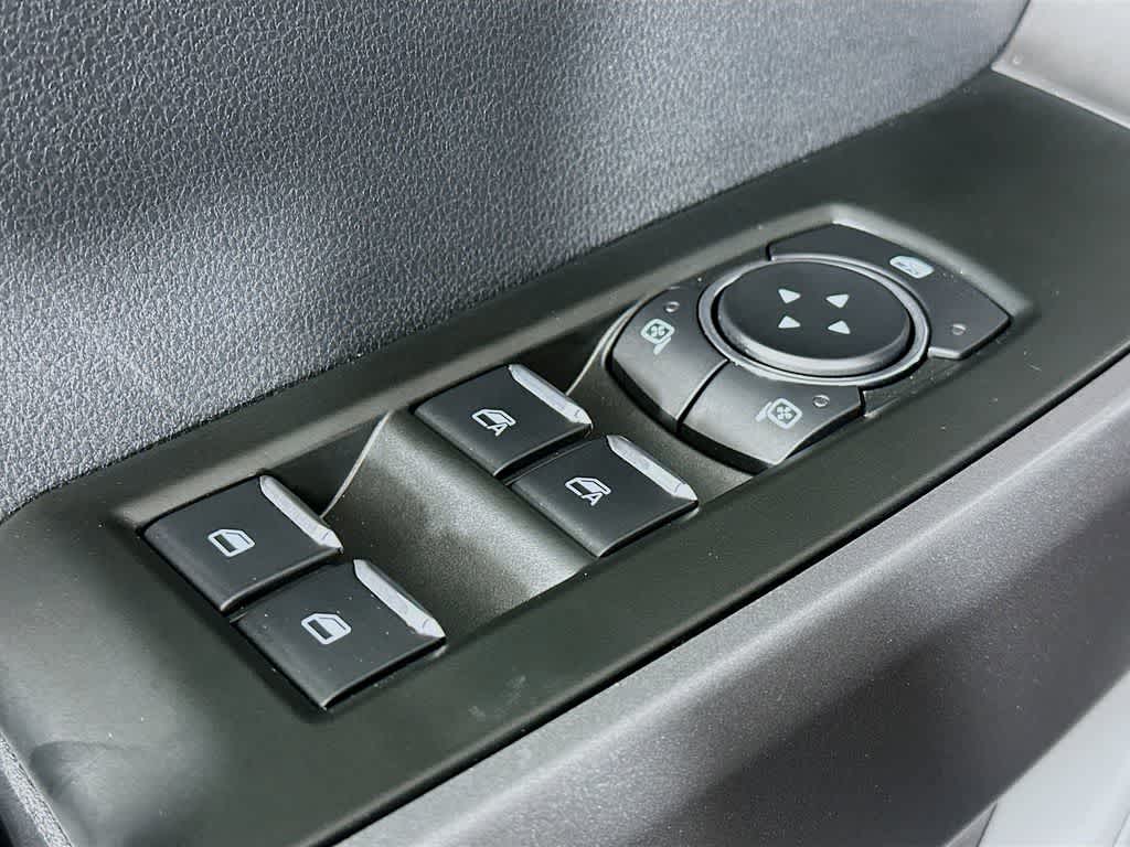 Thumbnail: 2025 Ford F-350 - 28