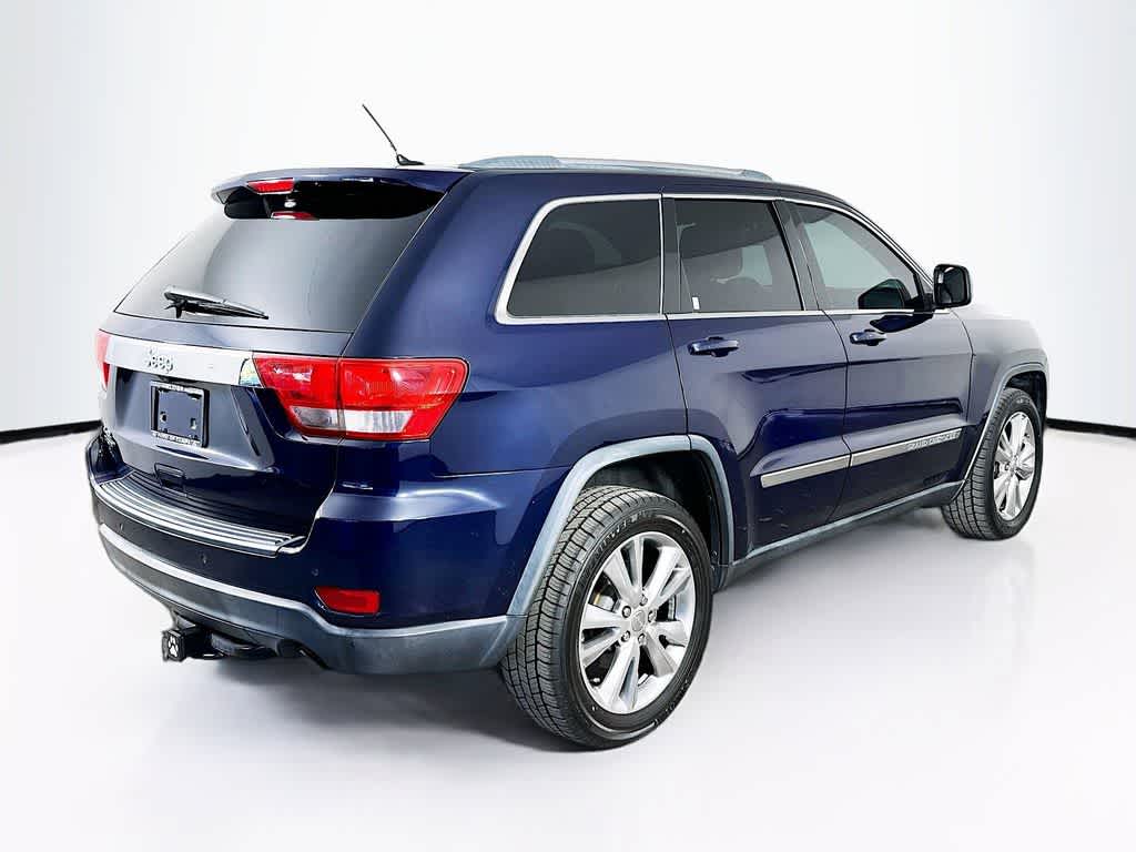 Thumbnail: 2013 Jeep Grand Cherokee - 25