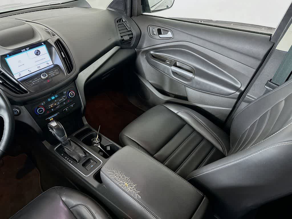 Thumbnail: 2019 Ford Escape - 11