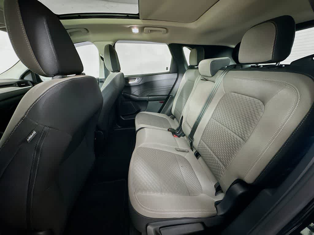 Thumbnail: 2021 Ford Escape - 13