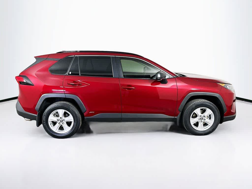 Thumbnail: 2021 Toyota RAV4 - 26
