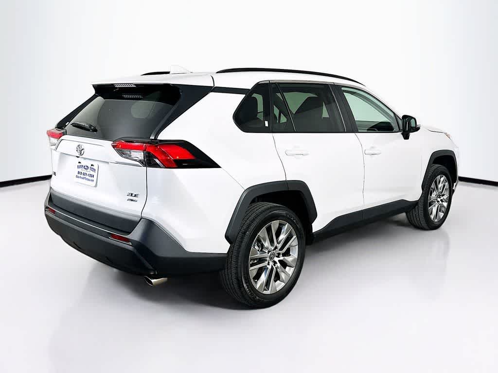 Thumbnail: 2023 Toyota RAV4 - 25