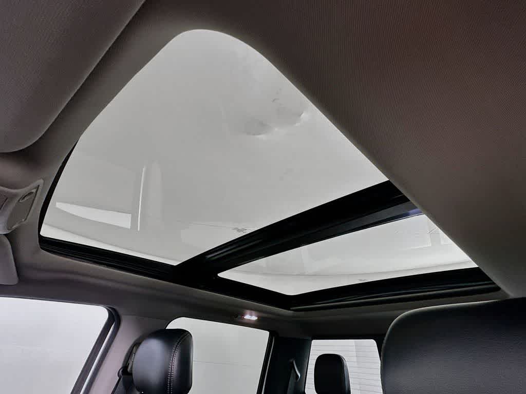 Thumbnail: 2018 Ford F-150 - 32