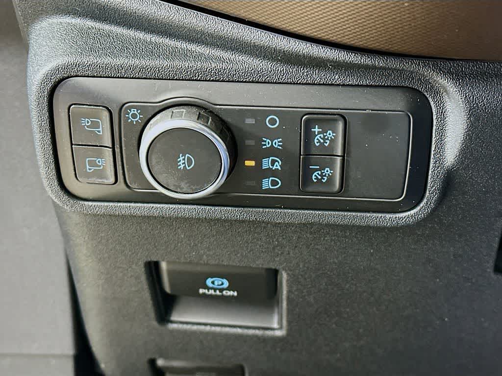 Thumbnail: 2021 Ford Bronco - 26