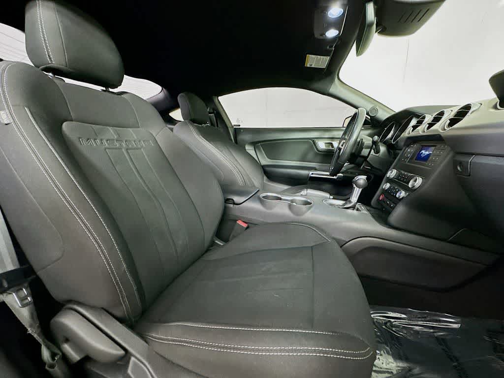 2022 Ford Mustang GT 14