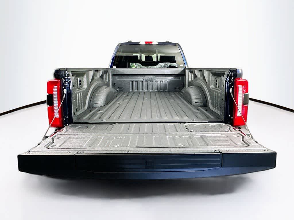 Thumbnail: 2025 Ford F-250 - 21