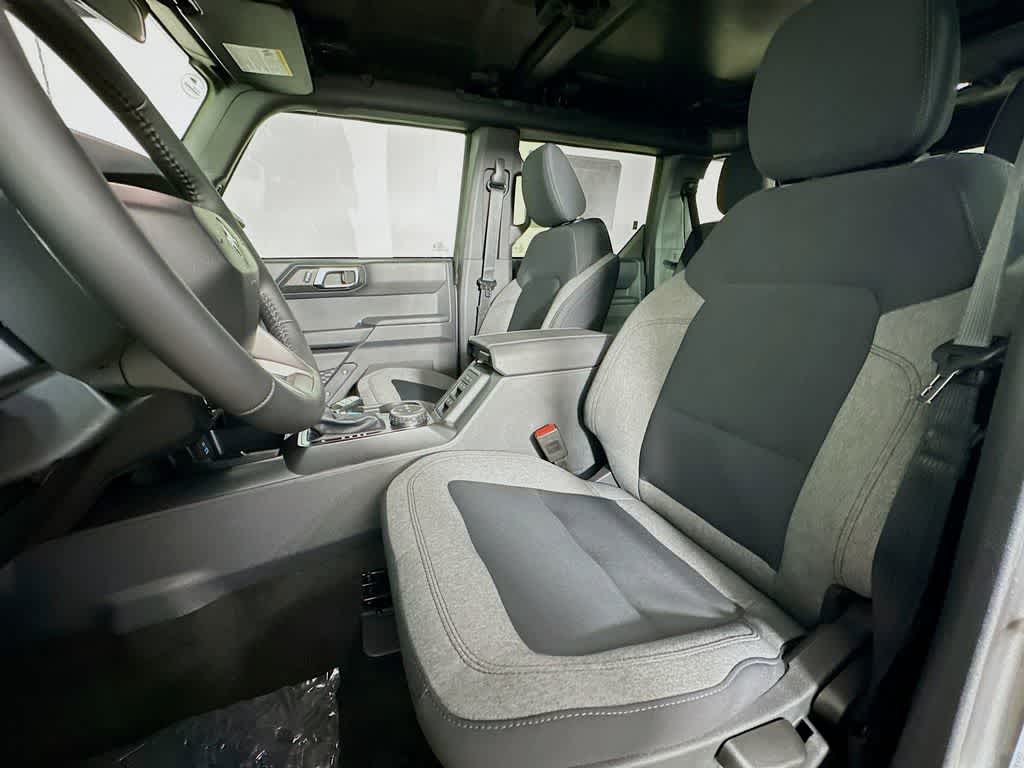 Thumbnail: 2025 Ford Bronco - 12