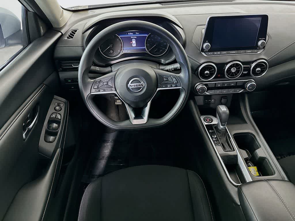 Thumbnail: 2023 Nissan Sentra - 10