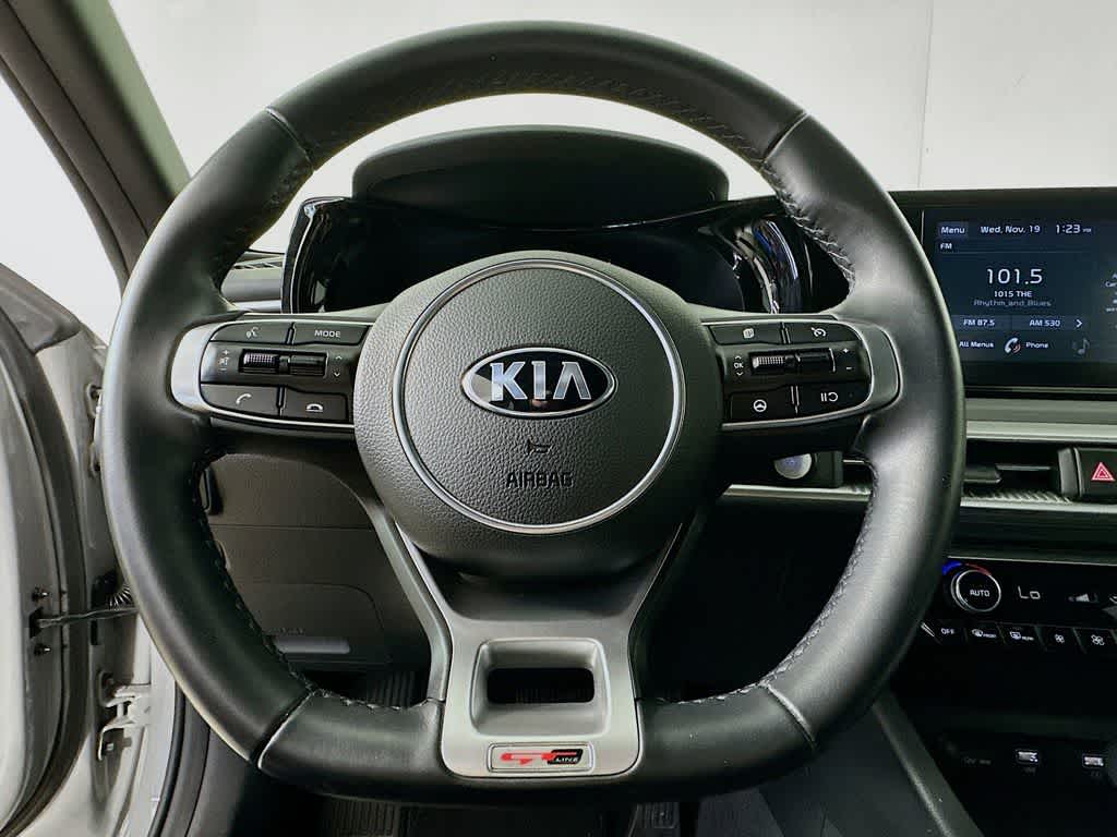 Thumbnail: 2021 Kia K5 - 15