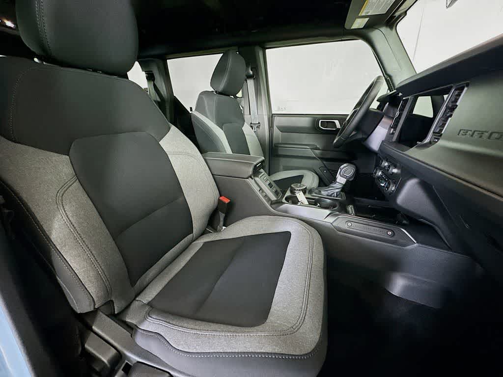 Thumbnail: 2025 Ford Bronco - 15