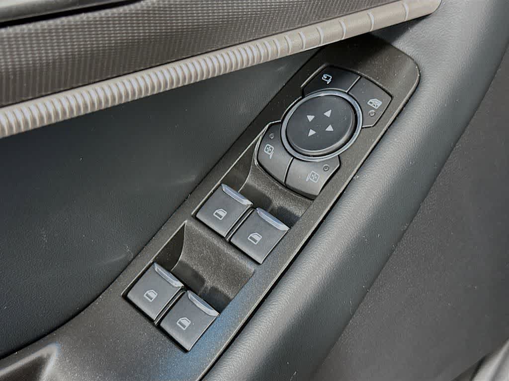 2025 Ford Explorer ST-Line 29