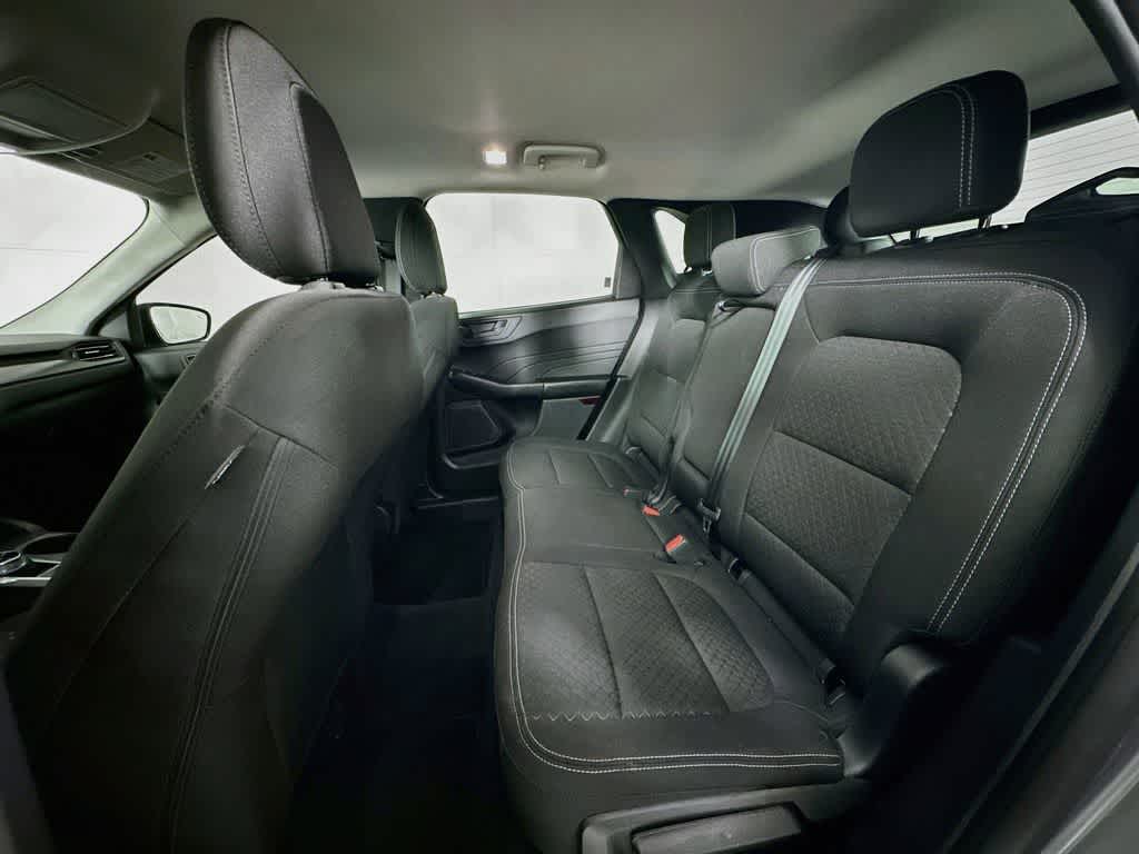Thumbnail: 2023 Ford Escape - 14