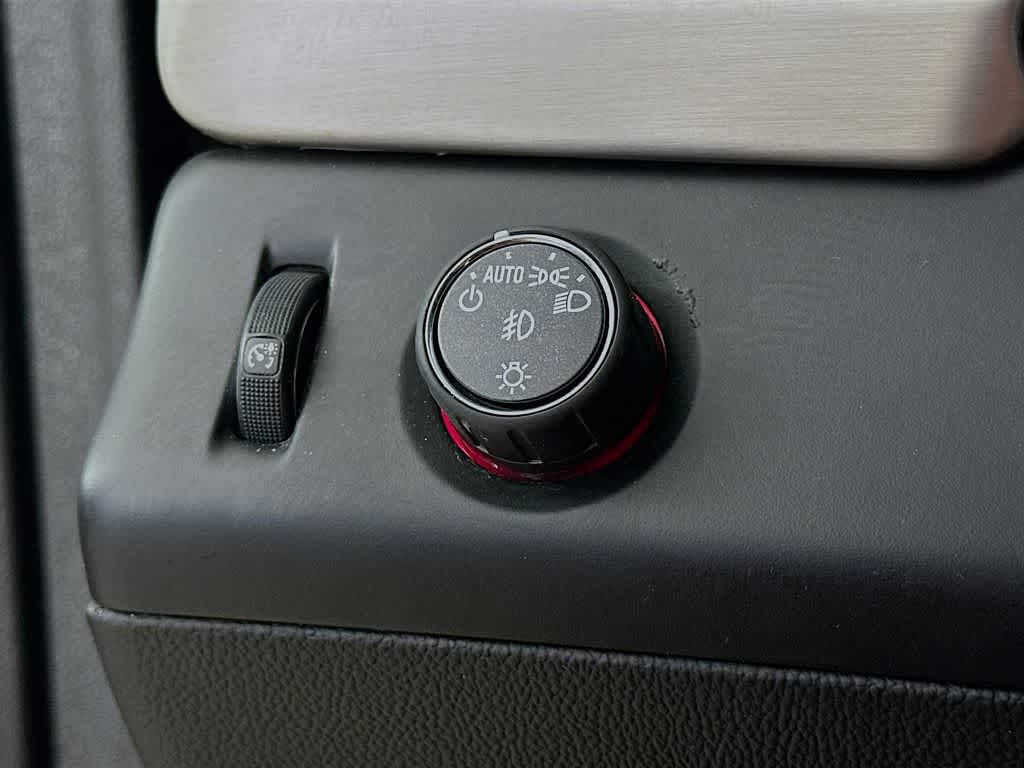 Thumbnail: 2016 GMC Yukon XL - 27