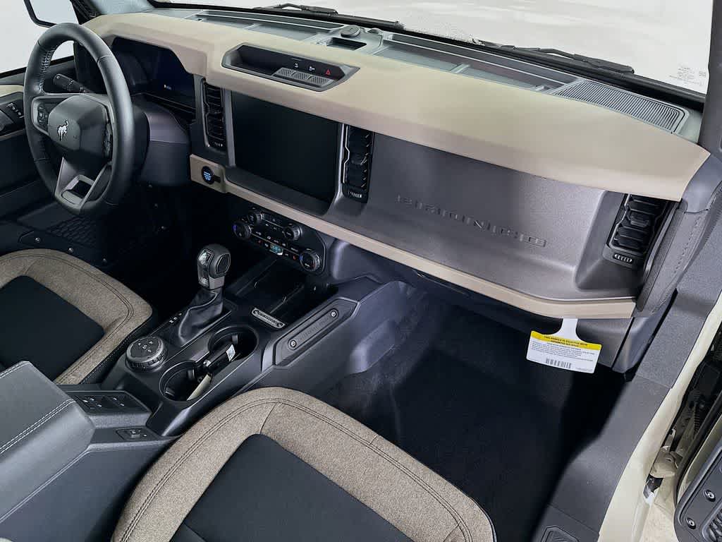 Thumbnail: 2025 Ford Bronco - 32