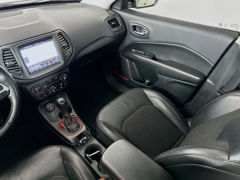 Thumbnail: 2019 Jeep Compass - 11