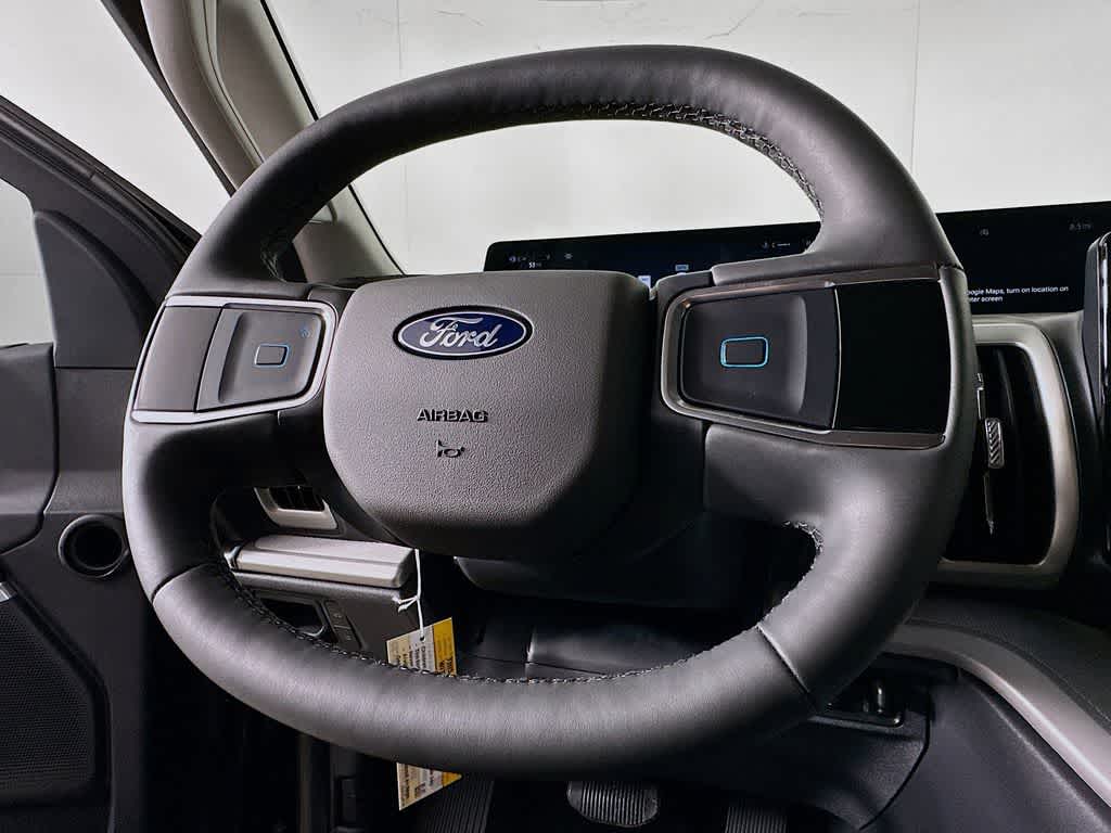 Thumbnail: 2026 Ford Expedition - 16